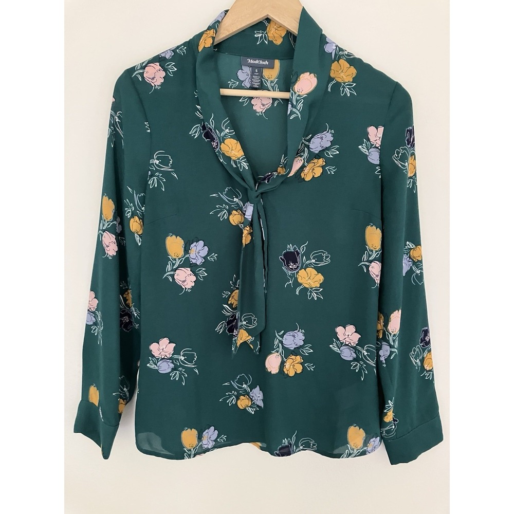 ModCloth Tie Neck Floral Print Long Sleeve Blouse Size Small Whimsical Librarian